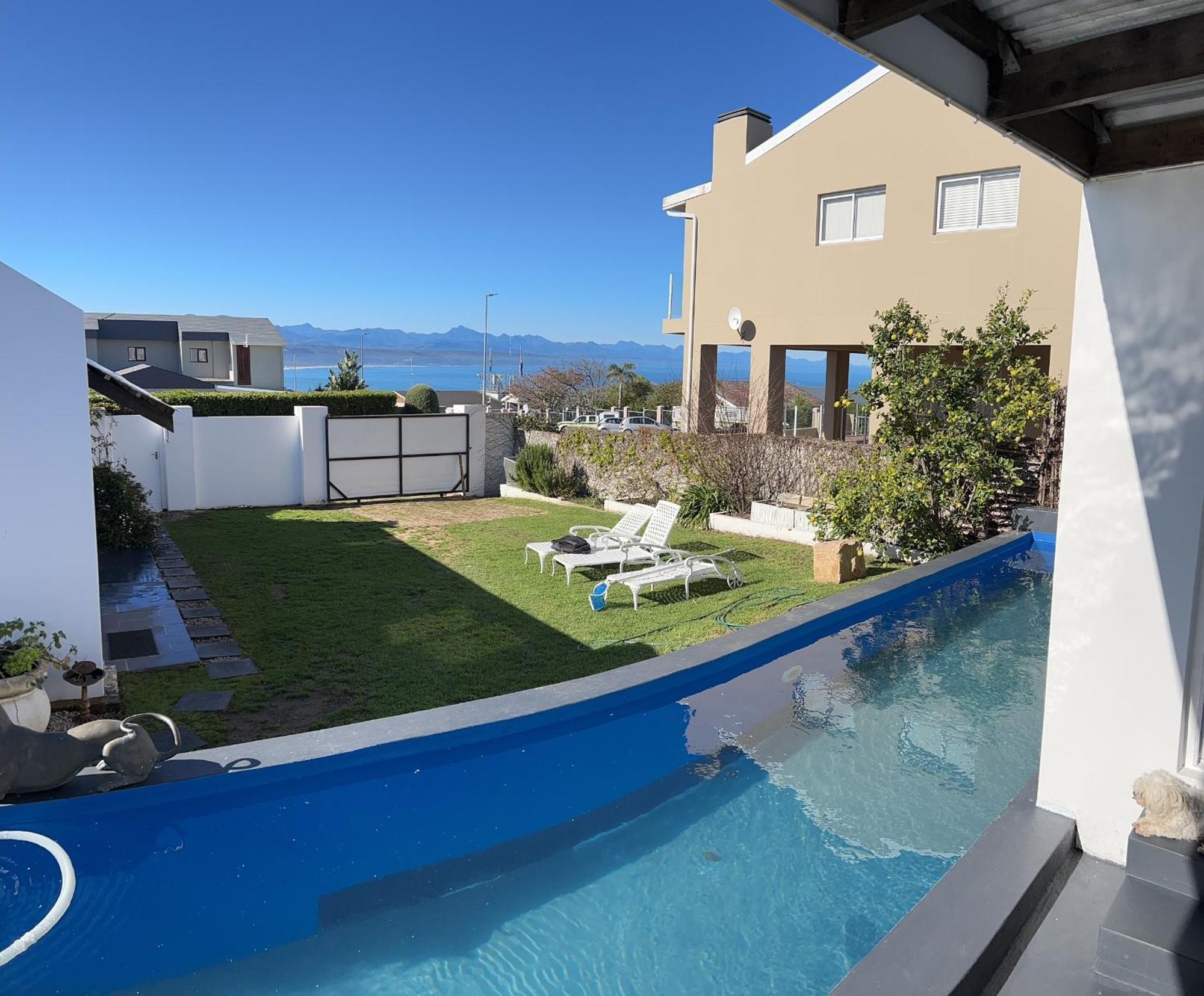 De La Fontaine Guest Cottage And Pool View Luxury Suite 플레튼버그 베이 외부 사진