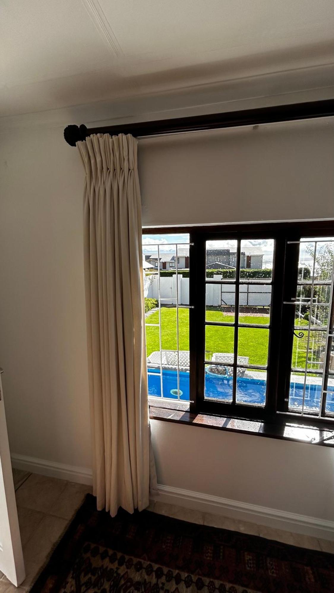 De La Fontaine Guest Cottage And Pool View Luxury Suite 플레튼버그 베이 외부 사진